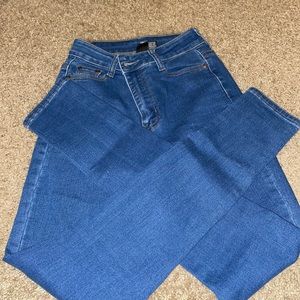 High waist skinny jeans